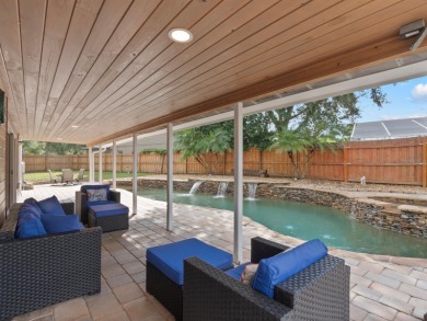 You don't want to miss this beauty! This home is on a CORNER LOT on Twin Rivers Golf Club in Florida - for sale on GolfHomes.com, golf home, golf lot