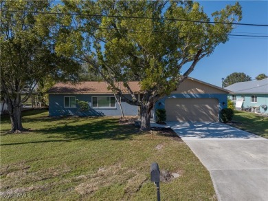 Welcome to this well-maintained home on peaceful Hunters Run on El Rio Golf Course and Club in Florida - for sale on GolfHomes.com, golf home, golf lot