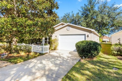 Lovely 2/2 Colony Patio Home in Villa Vera Cruz in the Village on El Diablo Executive Golf Course in Florida - for sale on GolfHomes.com, golf home, golf lot