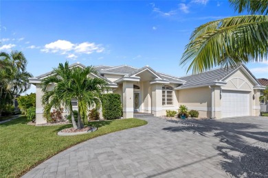 Punta Gorda Isles! Beautiful 3-bedroom, 2-bath, 2-car garage on Saint Andrews South Golf Club in Florida - for sale on GolfHomes.com, golf home, golf lot