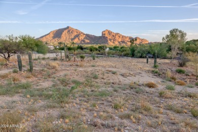 Spectacular large 1.41 acre lot with COMPLETE CAMELBACK MOUNTAIN on Paradise Valley Country Club in Arizona - for sale on GolfHomes.com, golf home, golf lot