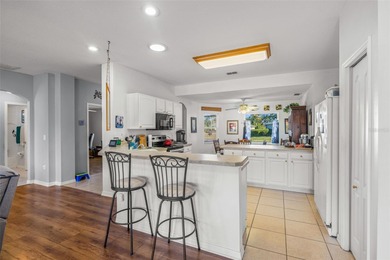 A POPULAR LAGUNA OPEN, SPLIT FLOOR PLAN, WITH 3 BEDROOMS, 2 on Tampa Bay Golf and Country Club in Florida - for sale on GolfHomes.com, golf home, golf lot