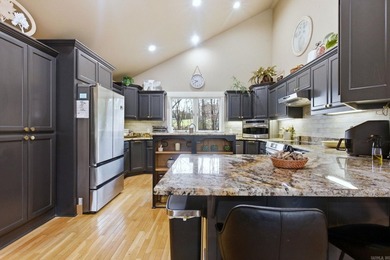 Lakefront living meets golf course views at 17 Vista Ln. in Hot on Isabella Golf Course  in Arkansas - for sale on GolfHomes.com, golf home, golf lot