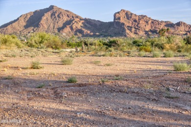 Spectacular large 1.41 acre lot with COMPLETE CAMELBACK MOUNTAIN on Paradise Valley Country Club in Arizona - for sale on GolfHomes.com, golf home, golf lot