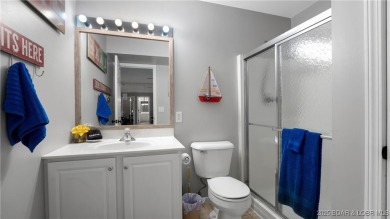 One of the cleanest and well maintained complexes at the Lake on Lake Valley Country Club in Missouri - for sale on GolfHomes.com, golf home, golf lot