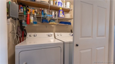 One of the cleanest and well maintained complexes at the Lake on Lake Valley Country Club in Missouri - for sale on GolfHomes.com, golf home, golf lot