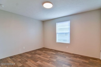 Amazing opportunity for a 2019 single wide manufactured home on Thistle Golf Club in North Carolina - for sale on GolfHomes.com, golf home, golf lot