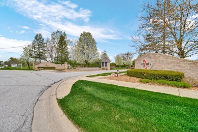 If you are looking for the PERFECT HALF DUPLEX w/ low on White Hawk Country Club in Indiana - for sale on GolfHomes.com, golf home, golf lot