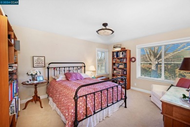 This charming 3-bedroom, 2-bathroom popular Sea Pines end-unit on Crow Canyon Country Club in California - for sale on GolfHomes.com, golf home, golf lot