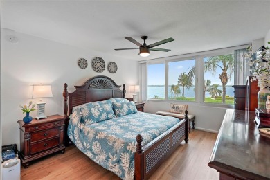 This beautifully updated 2-bedroom plus den residence in the on Isla Del Sol Yacht and Country Club in Florida - for sale on GolfHomes.com, golf home, golf lot