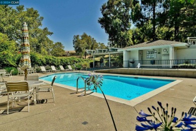 This charming 3-bedroom, 2-bathroom popular Sea Pines end-unit on Crow Canyon Country Club in California - for sale on GolfHomes.com, golf home, golf lot