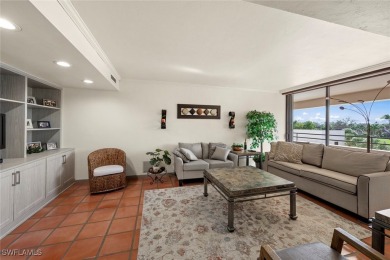 Enjoy living the SW Florida lifestyle in this *move in ready* 3 on The Landings Yacht, Golf and Tennis Club in Florida - for sale on GolfHomes.com, golf home, golf lot