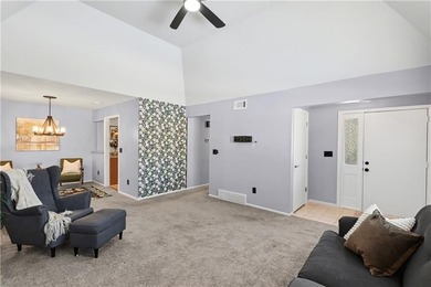 This move-in-ready 2-bedroom, 2 full bath RANCH-style on Minor Park Golf Course in Missouri - for sale on GolfHomes.com, golf home, golf lot