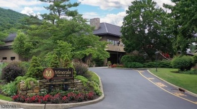 Enter This Completely Furnished Condominium In The Minerals on Minerals Golf Club in New Jersey - for sale on GolfHomes.com, golf home, golf lot