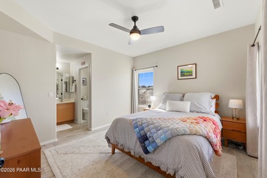 Gated Community in the Lakes with all the amenities, 2 bed 2 on Prescott Lakes Golf and Country Club in Arizona - for sale on GolfHomes.com, golf home, golf lot