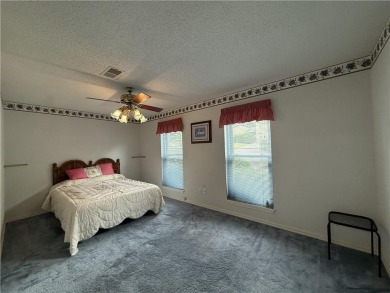 Welcome to this 4 bedroom, 2 bath home offering 1,816 sq ft of on Indian Hills Country Club in Arkansas - for sale on GolfHomes.com, golf home, golf lot