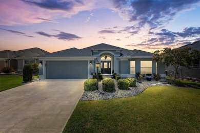 GORGEOUS S-T-R-E-T-C-H-E-D LANTANA Designer with a 25 X 20 FT on Pennbrooke Fairways in Florida - for sale on GolfHomes.com, golf home, golf lot