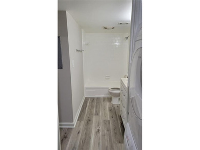 Welcome to easy, low-maintenance living in the highly desirable on Cross Creek Golf Course in Georgia - for sale on GolfHomes.com, golf home, golf lot