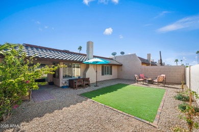 Charming, move in ready 2 bed, 2 bath single level home in on Ahwatukee Country Club in Arizona - for sale on GolfHomes.com, golf home, golf lot