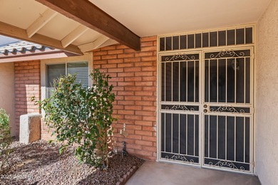 Charming, move in ready 2 bed, 2 bath single level home in on Ahwatukee Country Club in Arizona - for sale on GolfHomes.com, golf home, golf lot
