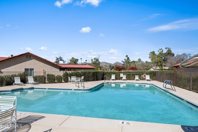 Charming, move in ready 2 bed, 2 bath single level home in on Ahwatukee Country Club in Arizona - for sale on GolfHomes.com, golf home, golf lot