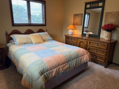 Lake Views & Spacious Living - 30 K-1 Subdivision, Ogallala, NE on Bayside Golf Course in Nebraska - for sale on GolfHomes.com, golf home, golf lot