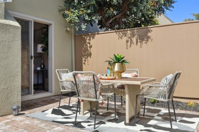 Live like you're on vacation in this completely upgraded 4BD/2 on Chuck Corica Golf Complex in California - for sale on GolfHomes.com, golf home, golf lot