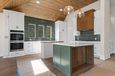 Beautiful NEW CONSTRUCTION home on Isabella Golf Course.  This on Isabella Golf Course  in Arkansas - for sale on GolfHomes.com, golf home, golf lot