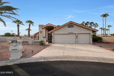 This home has 2 bedrooms and a huge office and 2560 plus sf ft on Cottonwood Country Club in Arizona - for sale on GolfHomes.com, golf home, golf lot