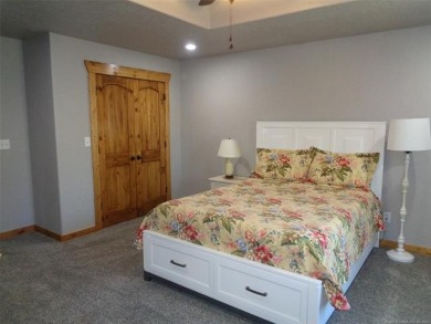 Exceptional Value! Recently remodeled 4 bedroom/3 bath house on Fountainhead State Park Golf Course in Oklahoma - for sale on GolfHomes.com, golf home, golf lot
