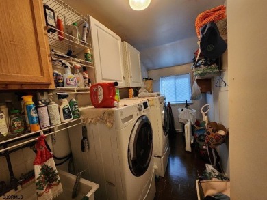 Don't miss out on this beautiful 3 Bedroom 1 & half Bathroom on Wedgwood Country Club in New Jersey - for sale on GolfHomes.com, golf home, golf lot