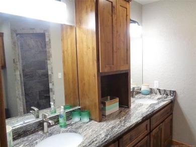 Exceptional Value! Recently remodeled 4 bedroom/3 bath house on Fountainhead State Park Golf Course in Oklahoma - for sale on GolfHomes.com, golf home, golf lot