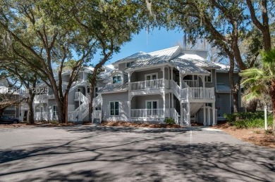 Model Open Daily!
Enjoy 10 full weeks of high season every on Port Royal Golf and Racquet Club in South Carolina - for sale on GolfHomes.com, golf home, golf lot