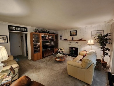 Don't miss out on this beautiful 3 Bedroom 1 & half Bathroom on Wedgwood Country Club in New Jersey - for sale on GolfHomes.com, golf home, golf lot