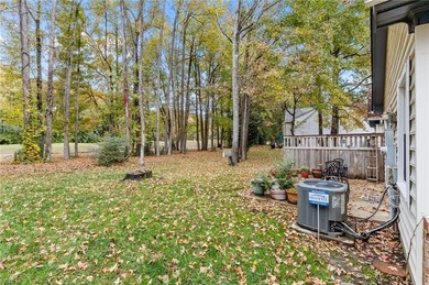 Welcome home to this charming Fairways Villas condo perfectly on Greenbrier Country Club in Virginia - for sale on GolfHomes.com, golf home, golf lot