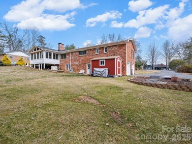 Renovated with thoughtful upgrades, and improvements, this on Crooked Creek Golf Course in North Carolina - for sale on GolfHomes.com, golf home, golf lot