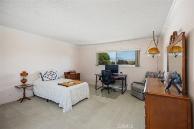 Welcome, Home to this BEAUTIFUL REMODELED *GARDEN VILLA* Model on Leisure Village Par 3 Golf Course in California - for sale on GolfHomes.com, golf home, golf lot