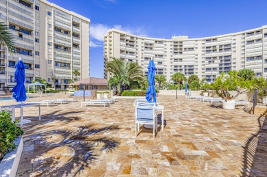This 2 bedroom 2 Bath condo, directly on the ocean. Ultimate on Jupiter Dunes Golf Course in Florida - for sale on GolfHomes.com, golf home, golf lot
