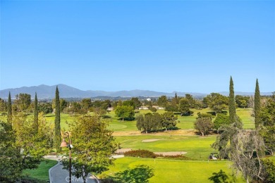 Welcome, Home to this BEAUTIFUL REMODELED *GARDEN VILLA* Model on Leisure Village Par 3 Golf Course in California - for sale on GolfHomes.com, golf home, golf lot