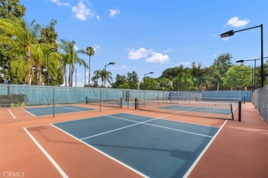 Welcome, Home to this BEAUTIFUL REMODELED *GARDEN VILLA* Model on Leisure Village Par 3 Golf Course in California - for sale on GolfHomes.com, golf home, golf lot