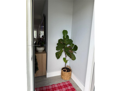 3/2 waterfront pool home in desirable Cooper City. Open-concept on Cooper Colony Country Club in Florida - for sale on GolfHomes.com, golf home, golf lot