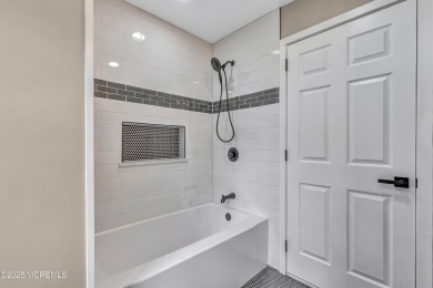 Beautifully updated 2 bed, 1 bath home in the desirable Leisure on Leisure Village West Assoc. in New Jersey - for sale on GolfHomes.com, golf home, golf lot
