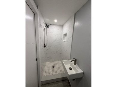 3/2 waterfront pool home in desirable Cooper City. Open-concept on Cooper Colony Country Club in Florida - for sale on GolfHomes.com, golf home, golf lot