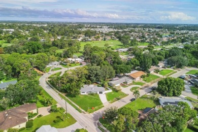 3 BED / 2 BATH / 1 CAR GARAGE HOME ON A LARGE .29 ACRE CORNER on Sara Bay Country Club in Florida - for sale on GolfHomes.com, golf home, golf lot