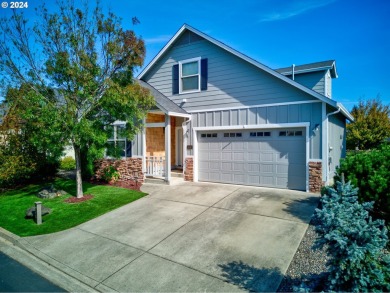 Welcome to your dream home in Fairway Estates, perfectly on Oak Hills Golf Club / Umpqua Golf Resort in Oregon - for sale on GolfHomes.com, golf home, golf lot