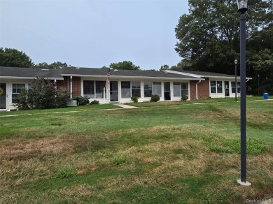 Well cared for 2 bedroom condo located on a quiet court in the on Leisure Village Golf Course in New York - for sale on GolfHomes.com, golf home, golf lot