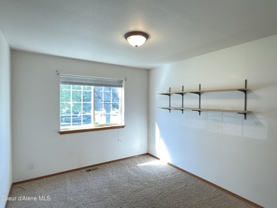 This charming single-level 3-bedroom, 2-bath home offers 1,280 on Prairie Falls Golf Club in Idaho - for sale on GolfHomes.com, golf home, golf lot