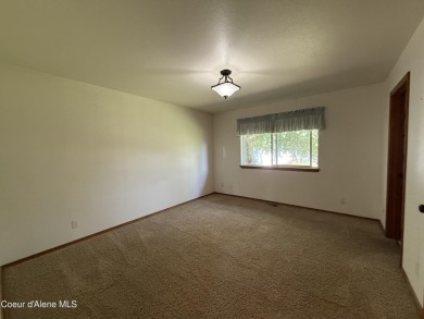 This charming single-level 3-bedroom, 2-bath home offers 1,280 on Prairie Falls Golf Club in Idaho - for sale on GolfHomes.com, golf home, golf lot
