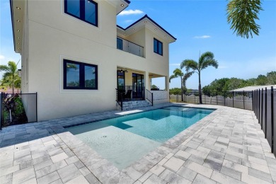 6522 Simone Shores Circle | The Voyager Floorplan
7 Beds | 4.5 on Apollo Beach Golf and Sea Club in Florida - for sale on GolfHomes.com, golf home, golf lot