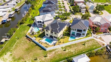 6522 Simone Shores Circle | The Voyager Floorplan
7 Beds | 4.5 on Apollo Beach Golf and Sea Club in Florida - for sale on GolfHomes.com, golf home, golf lot
